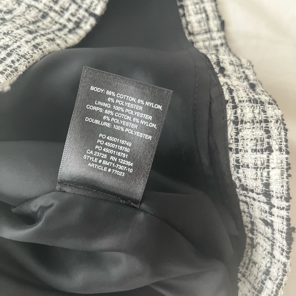 Aritzia Babaton Little Tweed Skirt - Size 00 - Picture 7 of 9